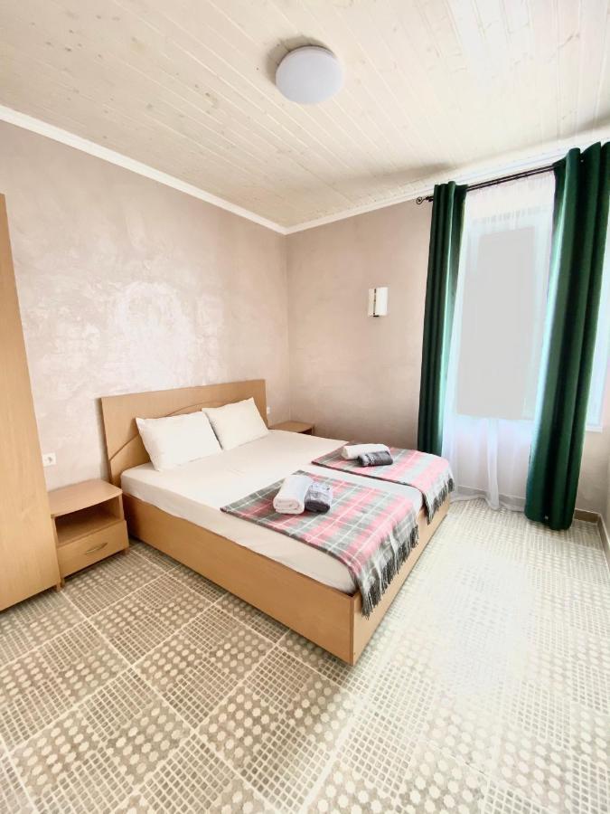 Ля Вады Hotel Zatoka Ngoại thất bức ảnh
