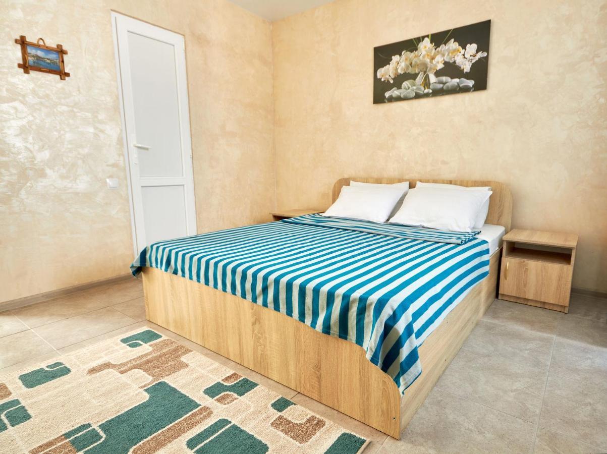 Ля Вады Hotel Zatoka Ngoại thất bức ảnh